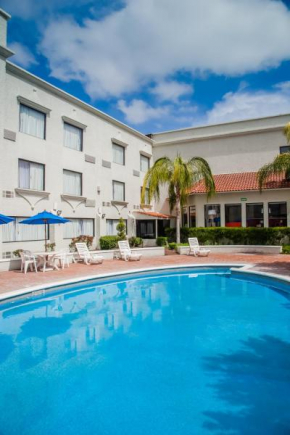  Fiesta Inn Monclova  Монклова